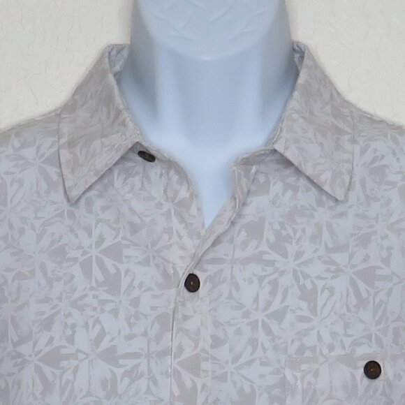 Caribbean Joe* Men's Short Sleeve Button Down Straight Hem Pocket Shirt~ Large - Picture 5 of 11